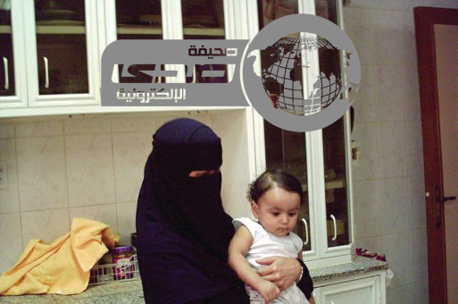 قصة كفاح : أرملة تربّي أطفال حارتها لتُعيل أبناءها الأيتام