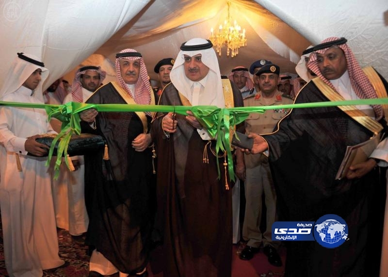 أمير منطقة تبوك يفتتح معرض إستراتيجيات ومشاريع أمانة تبوك