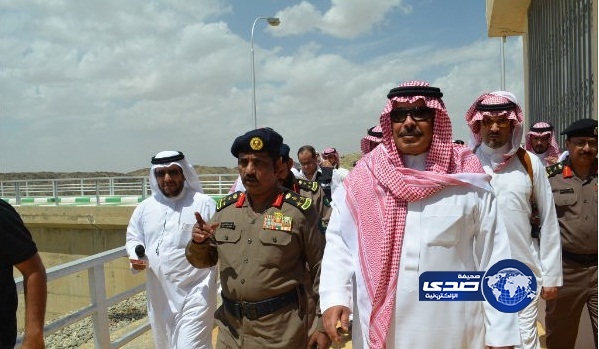 أمير الباحة يزور سد العقيق ويشيد بإمكانيات ونجاحات رجال الدفاع المدني