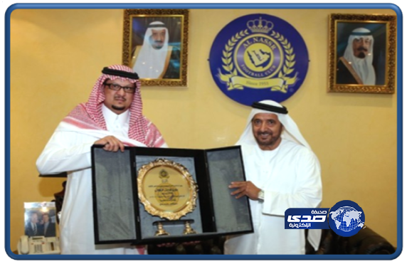 وفد الوصل الاماراتي يصل ويتجول في مقر نادي النصر