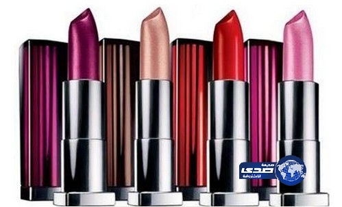 منتجات شهيرة من أحمر الشفاه تسبب الإصابة بسرطان الرئة والمعدة