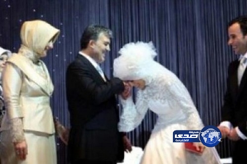 فستان زفاف ابنة رئيس تركيا عبدالله غول يدهش زوار مواقع التواصل