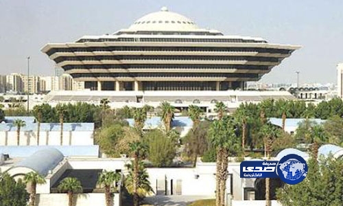 القتل تعزيراً لباكستاني هرب الهيروين في أحشائه