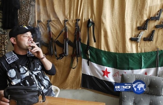 أسبانيا تؤيد تزويد المعارضة السورية باسلحة دفاعية