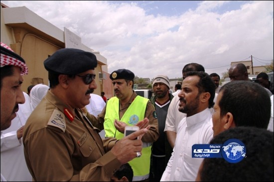 إيواء 129 متضرراً و592 سلة غذائية لقرى عسير المعزولة