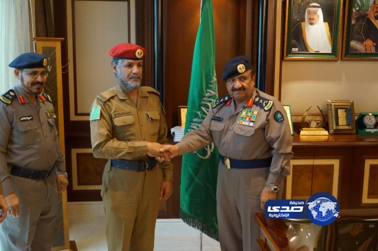 مدير الدفاع المدني يصدر قراراً بترقية 999 فرداً في جميع الرتب والتخصصات