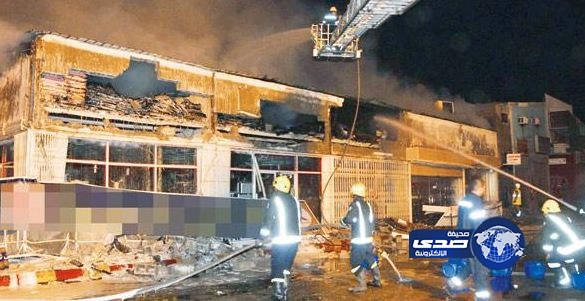 احتراق 4 ورش في شارع الإسكان .. و 9 فرق أخمدت النيران