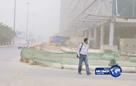 “الغبار” يرفع مراجعي مستشفيات الرياض إلى 200 بالمائة