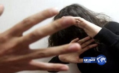 روسي يحتجز فتاة لمواعدة شقيقتها