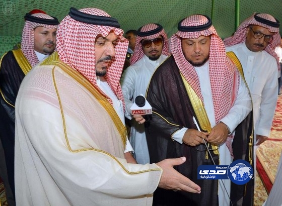 نائب أمير القصيم يقف على مشروعي طريق القصيم – مكة المكرمة السريع