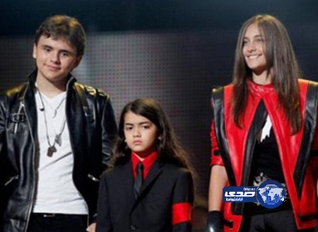 ابنة مايكل جاكسون حاولت الانتحار