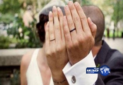 عروسان سوريان يستبدلان الذهب بالنقوش