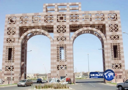 تلاعب بدرجات طلاب طيبة ينهي تعاقد عضوي هيئة تدريس