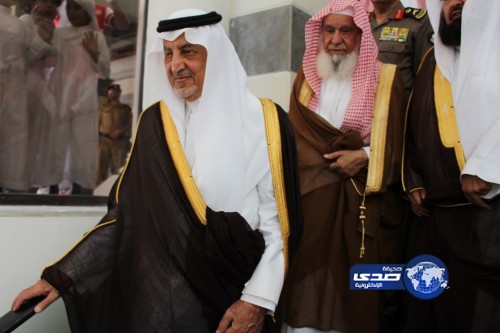 خالد الفيصل يفتتح جامع عائشة الراجحي في حي النسيم بمكة