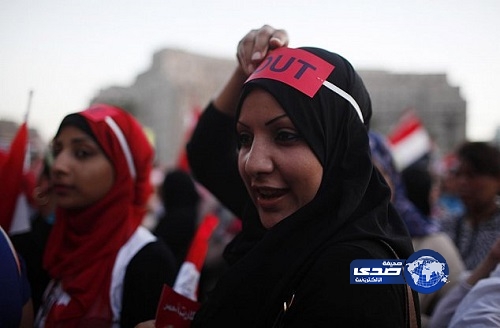 مصرية تخلع زوجها بسبب خلافهما حول الرئيس مرسي