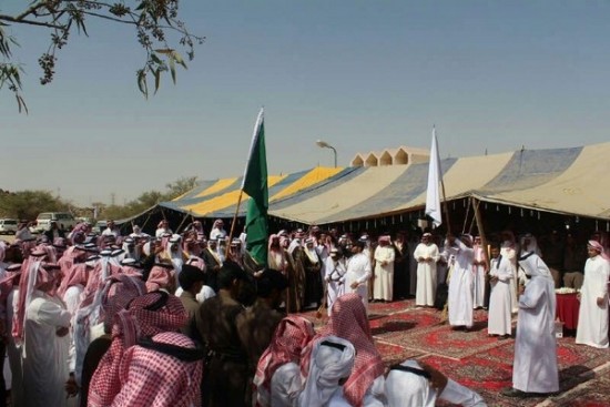 بالصور – عفو عن قاتل من القصاص وآل دحوان يتصالحون بالخميس