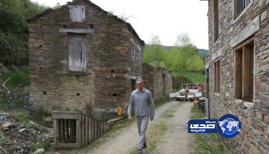 رجل أعمال بريطاني يشتري قرية إسبانية بـ58 ألف دولار فقط