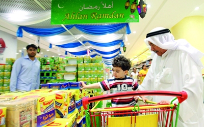 قدوم رمضان يرفع الأسعار والمواطنين يطالبون بتفعيل الرقابة