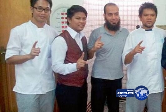 اشهار ثلاثة وافدين إسلامهم بالقريات