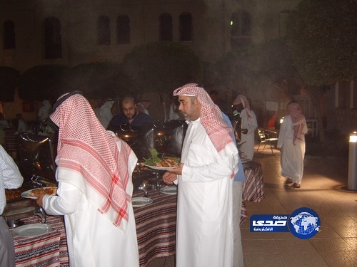 إفطار جماعي لمرضى وموظفي مركز زراعة الأعضاء بالرياض