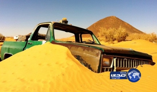فقدان شخصين في رمال عذفاء بالجوف