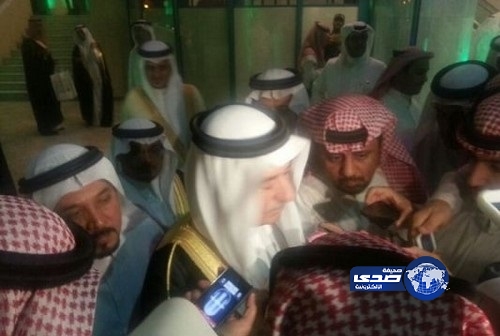 العساف للصحفيين: لا تسألوا عن أي شيء غير مشروع القطارات