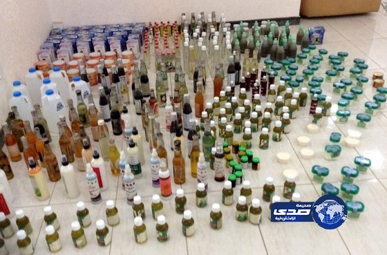 التجارة تصادر مستحضرات تجميل ومواد مجهولة المصدر من أسواق بريدة