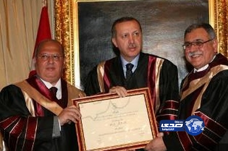 جامعة حلب تسحب دكتواره فخرية من أردوغان
