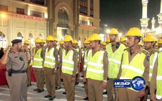 رجال الدفاع المدني يسعفون 971 معتمراً داخل الحرم