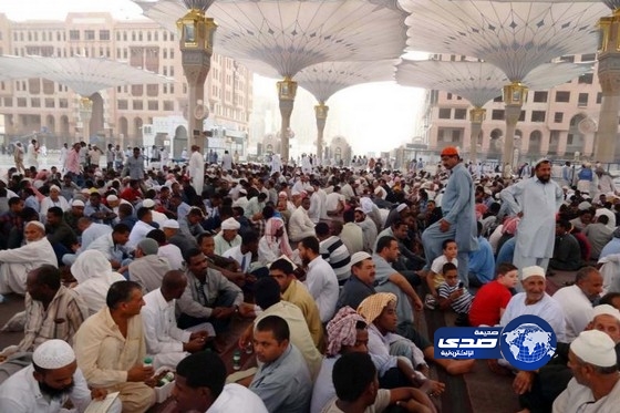 وكالة المسجد النبوي تواصل تقديم خدماتها للزوار وتستقبل طلبات الاعتكاف الكترونيا