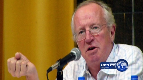 فيسك:من رافقني للمستشفى الميداني برابعة يحمل كلاشينكوف