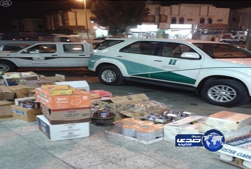 “التجارة” تتصدى لتصريف 6 ألآف سلعة غذائية فاسدة وتتلفها في المدينة المنورة