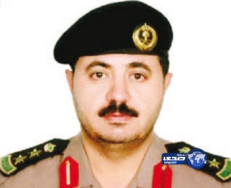 كامري تصطدم بسيارتي دورية وتصيب رجلي أمن