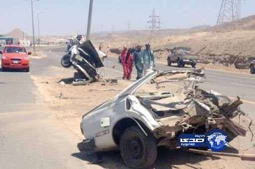 وفاة شاب وشطر سيارة إلى جزأين في حادث مروع بضباء