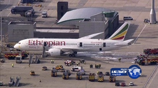 حريق بطائرة دريملاينر في مطار هيثرو