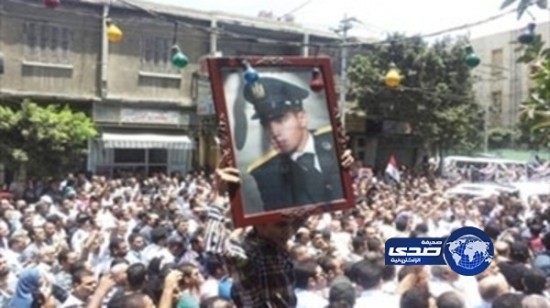 هتافات حادة ضد الإخوان خلال تشييع ملازم بالجيش