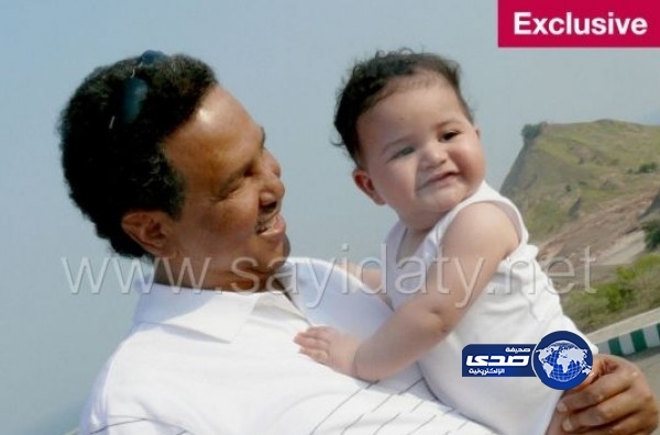 الصورة الأولى لخالد ابن محمد عبده من زوجته الجزائرية