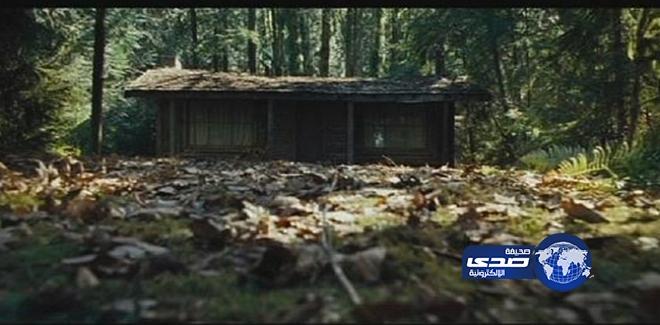 احتجاز 4 رجال في كوخ عدة سنوات وسط ضروف غامظة