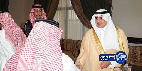 سمو أمير تبوك يستقبل المستفيدين من الإسكان الخيري بمركز الخريبة