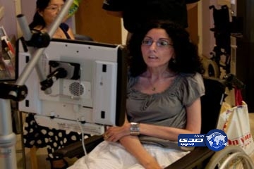 امريكية تبحث عن جراح يفصل عمودها الفقري لتصاب بالشلل !!