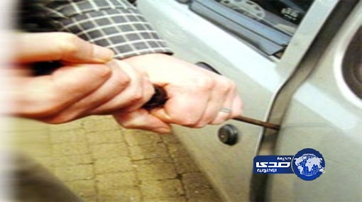 مًسن يناشد أهالي الطائف بالبحث عن سيارته المسروقة