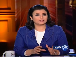 مذيعة مصرية تبكي على الهواء بعد بيان القوات المسلحة