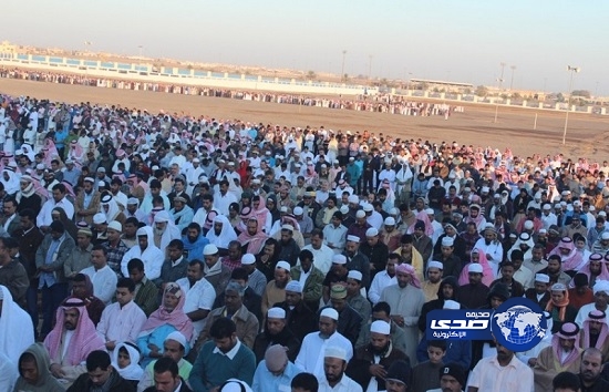 135 مصلى وجامعاً لإقامة صلاة العيد بتبوك
