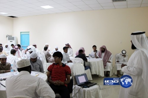 ملتقى “قيم وهمم” يؤهل 102 شباب في التميز والتعامل مع عناد الأبناء