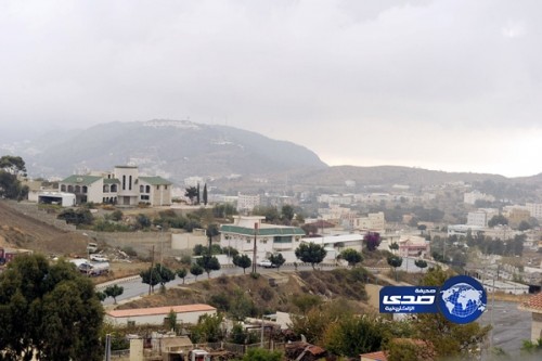 “مدني” الباحة يدعو المواطنين للابتعاد عن الأودية ومجاري السيول