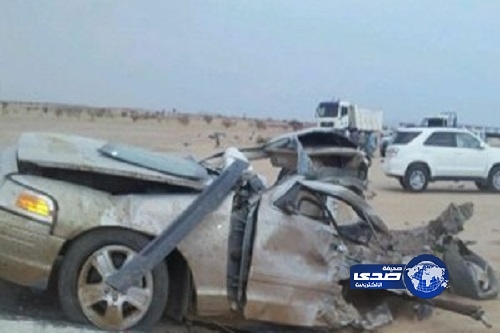مصرع وإصابة 7 أشخاص في حادث سير على طريق رنية