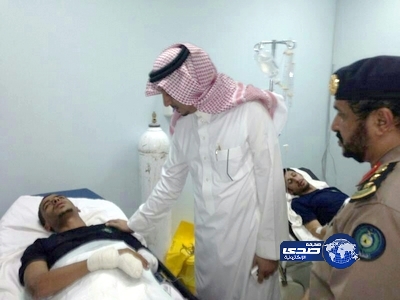 إصابة فرد دفاع مدني أثناء إنقاذه لأحد المحتجزين بحريق بأبها