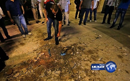 سقوط صاروخين قرب القصر الرئاسي في لبنان