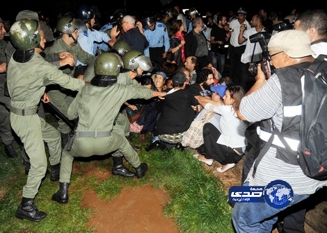 عفو الملك محمد السادس عن إسباني اغتصب 11 طفلاً يغضب الشارع