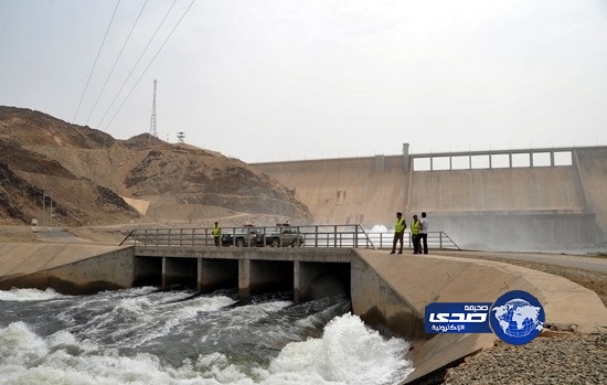 المديرية العامة للمياه بجازان تفتح بوابات سد وادي بيش